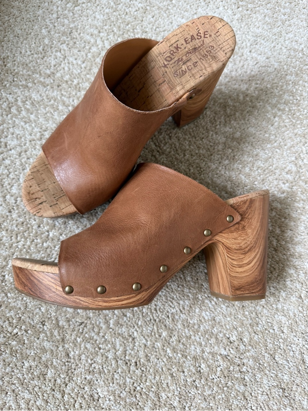 Kork-Ease Women's Tan Leather Open-Toe Wood Platform Clog Heels